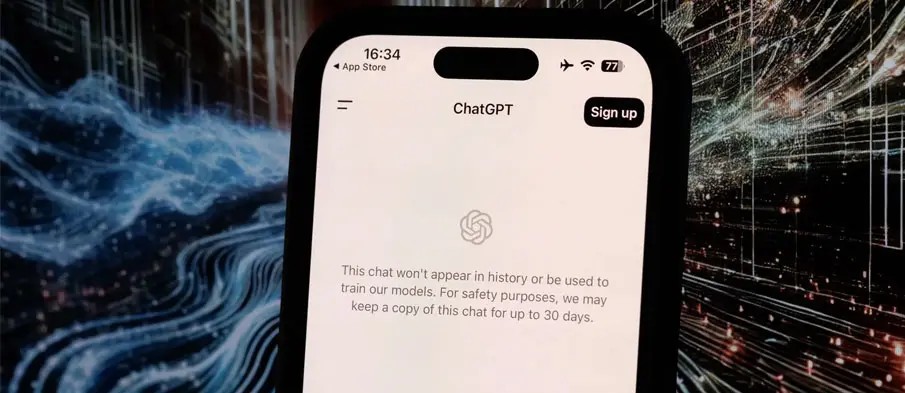 Apple Quietly Builds ChatGPT Rival as It Eyes Reinvented Search and AI Strategy

